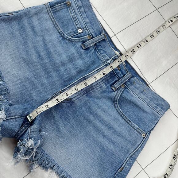 Madewell Shorts Womens 25 Blue Relaxed Denim Button Fly Cut Off Distressed Jean - Picture 8 of 10